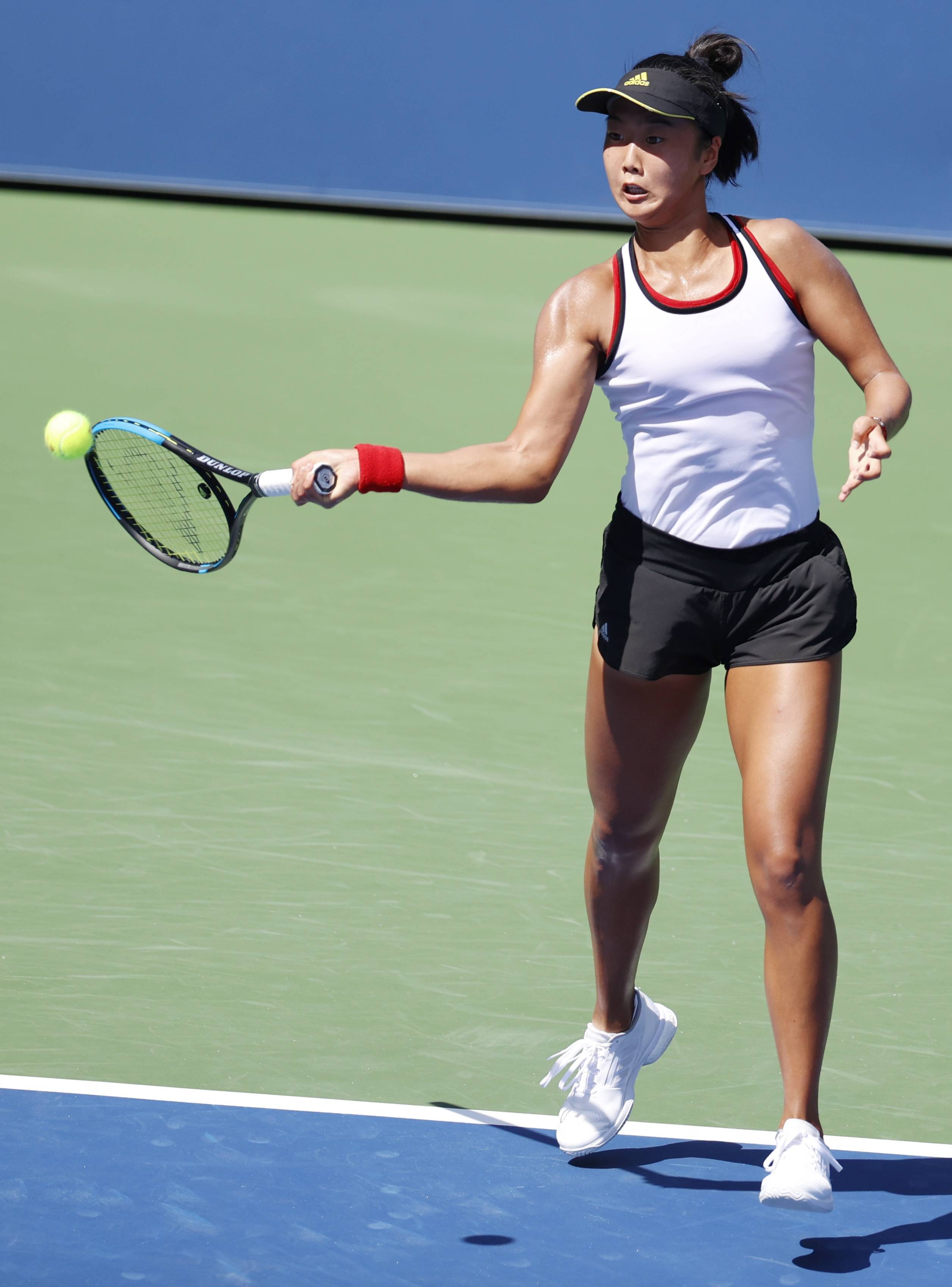 针对顶级竞 针对顶级竞